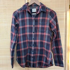 🌸 FatFace Plaid Button Up Shirt EUC